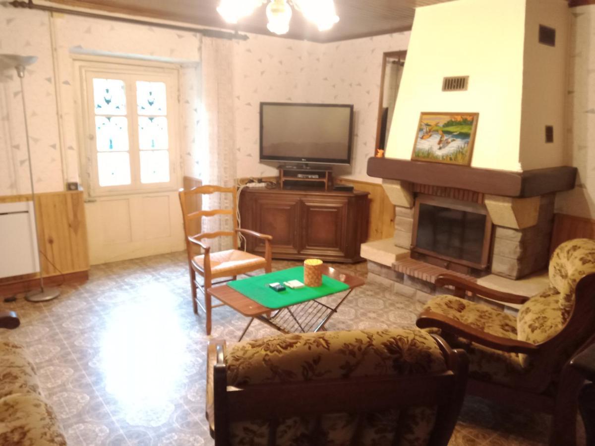 Maison Avec Jardin Entre Cordes/Ciel Et Monesties Salles  ภายนอก รูปภาพ